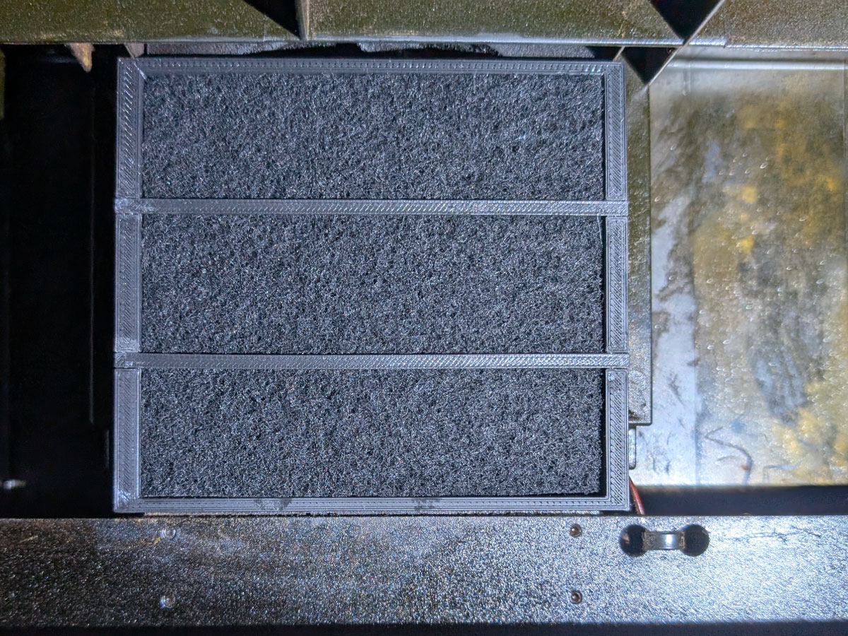 Lazakka AirGuardをxTool S1に装着した状態